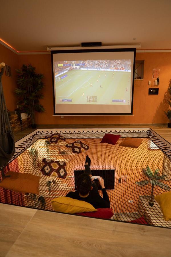 Capsule Marrakech I Chicha I Sauna I Balneo I Console Ps5 I Cinema Trith-Saint-Leger Ngoại thất bức ảnh